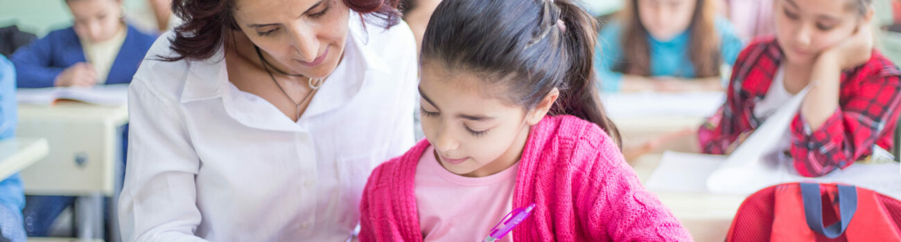 Top 5 Qualities to Look For in a Great Teaching Assistant